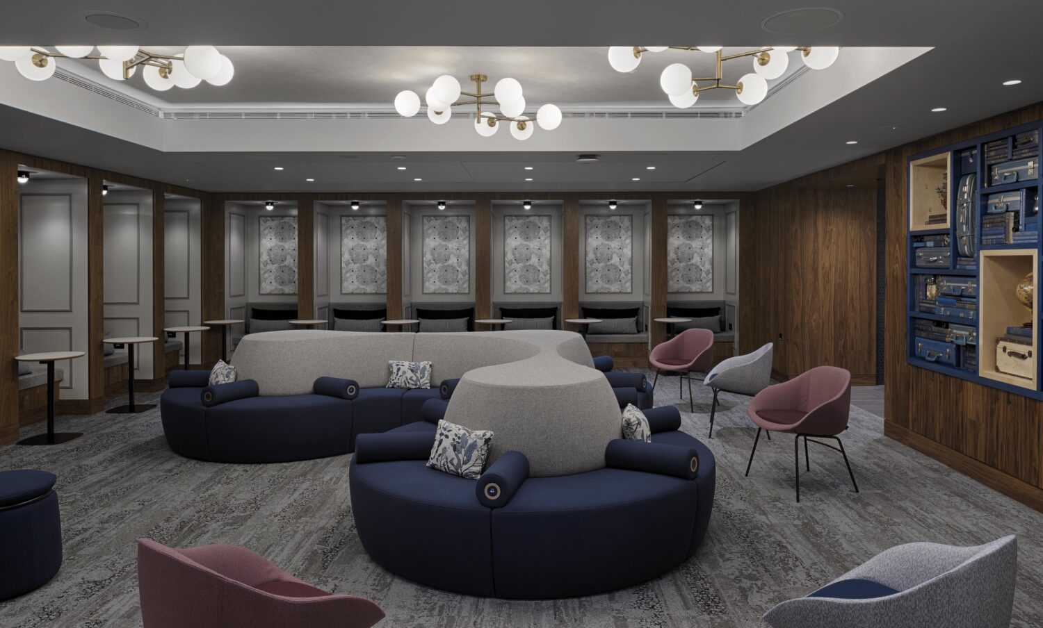 CenturionLoungeLHRSeating-jpg
