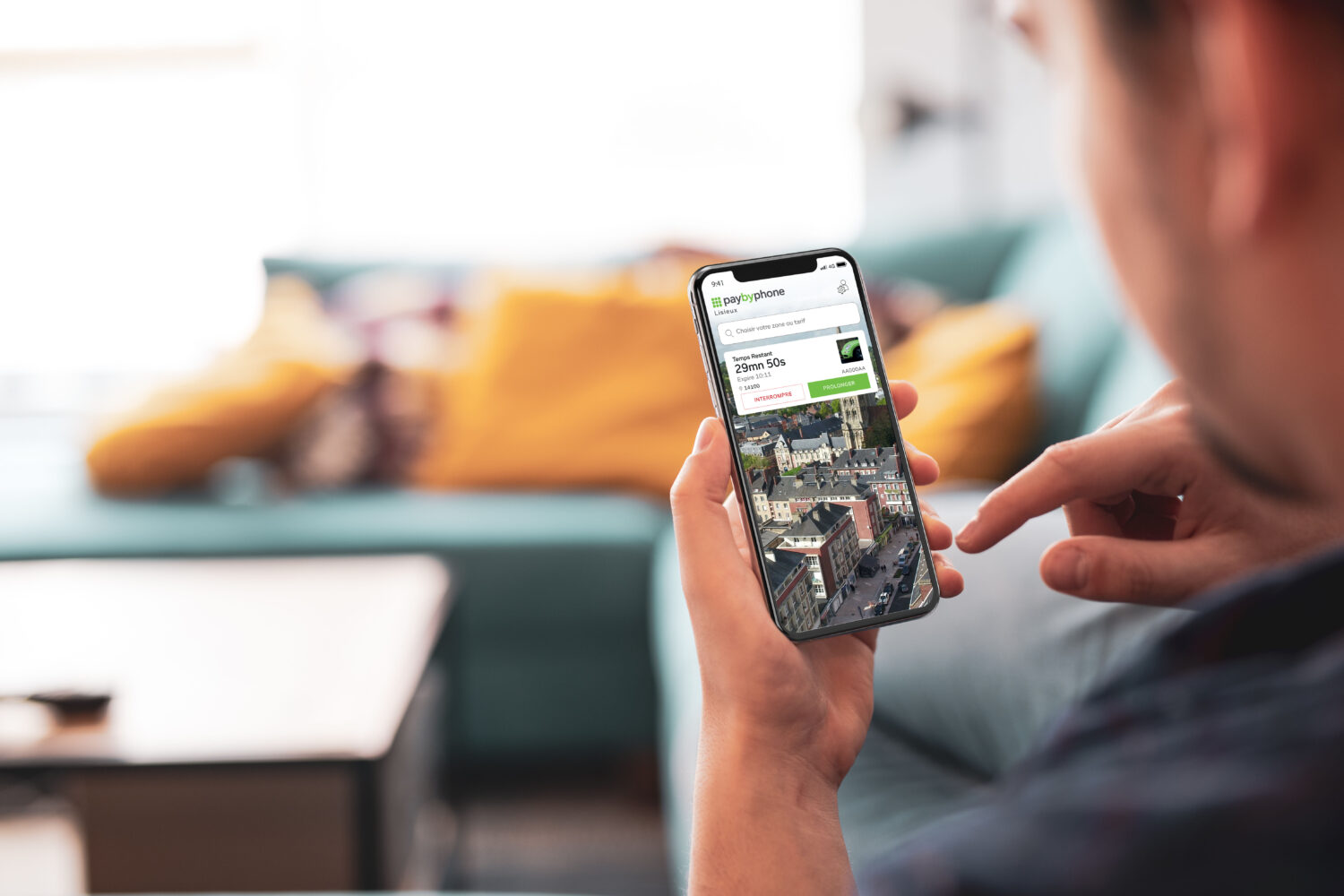 Homme Canape Generique-jpg