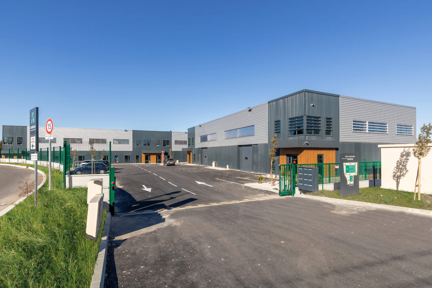 Salini immobilier dynamise les locaux professionnels en inaugurant le parc d’activités 
Salini Parc Vedène-Gromelle (84)