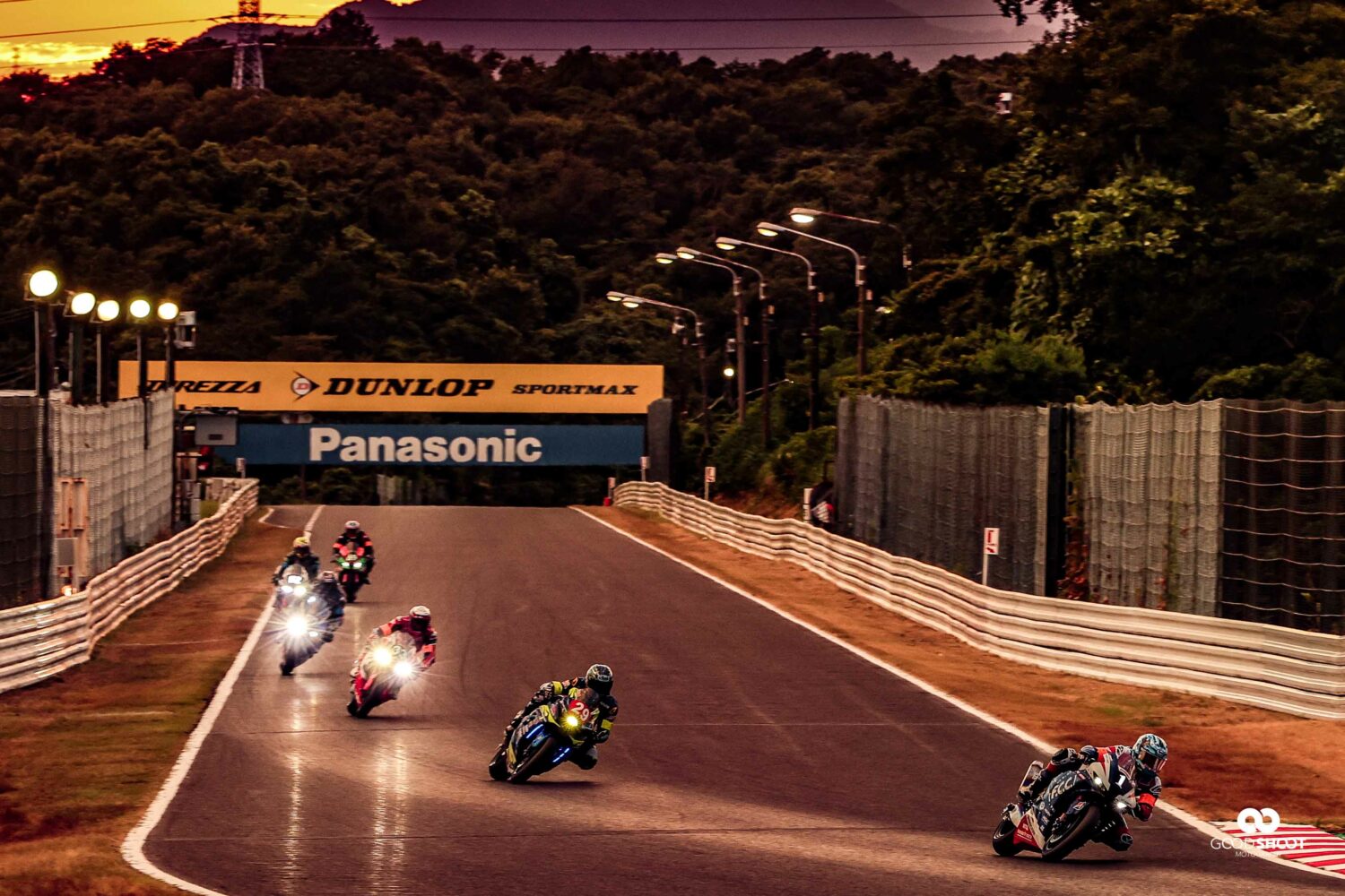 136832-FimEwc8HSuzuka2023-Race-FCC-jpg