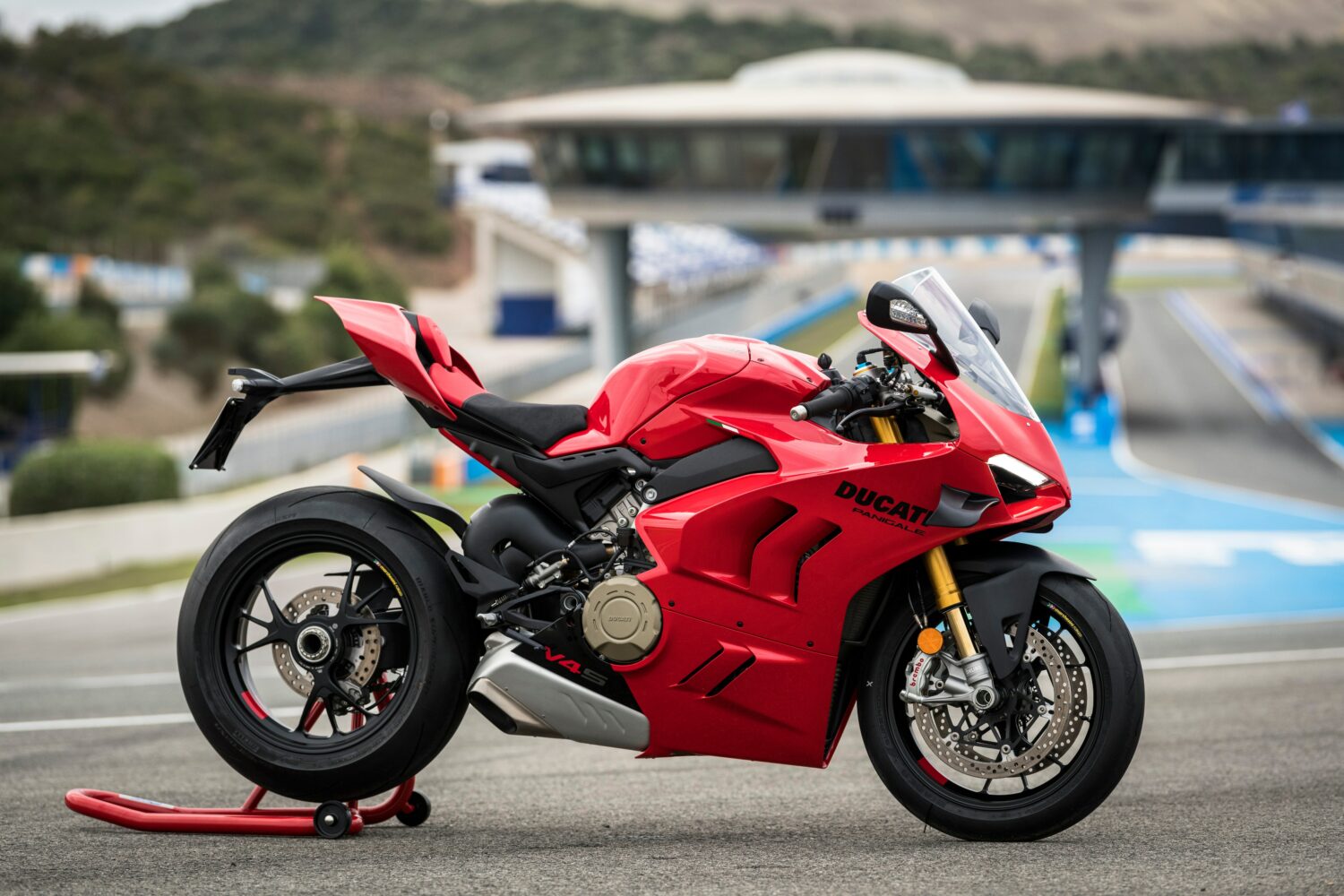 6-DUCATIPANIGALEV4SSTATIC005UC557497High-jpg