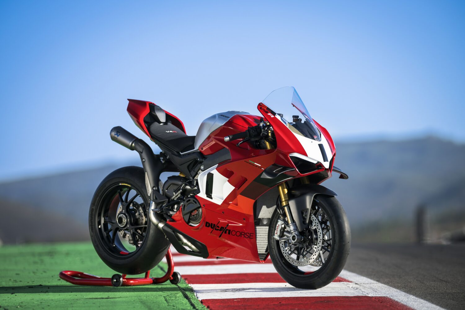 4-MY23DucatiPanigaleV4R099UC557496High-jpg