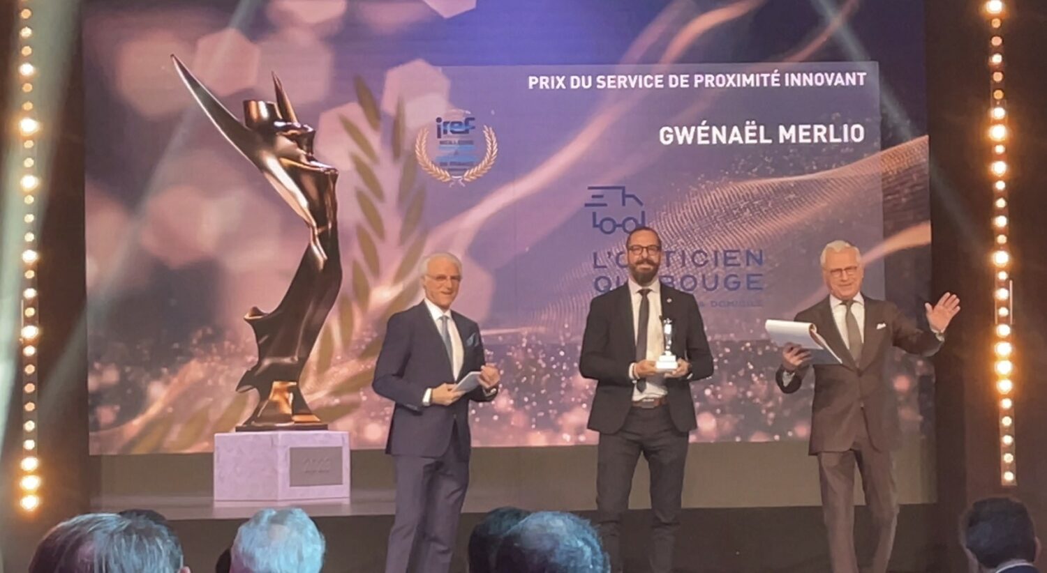 GwenaelMerlioremiseTropheeIref13nov2023LOpticienQuiBouge-jpg