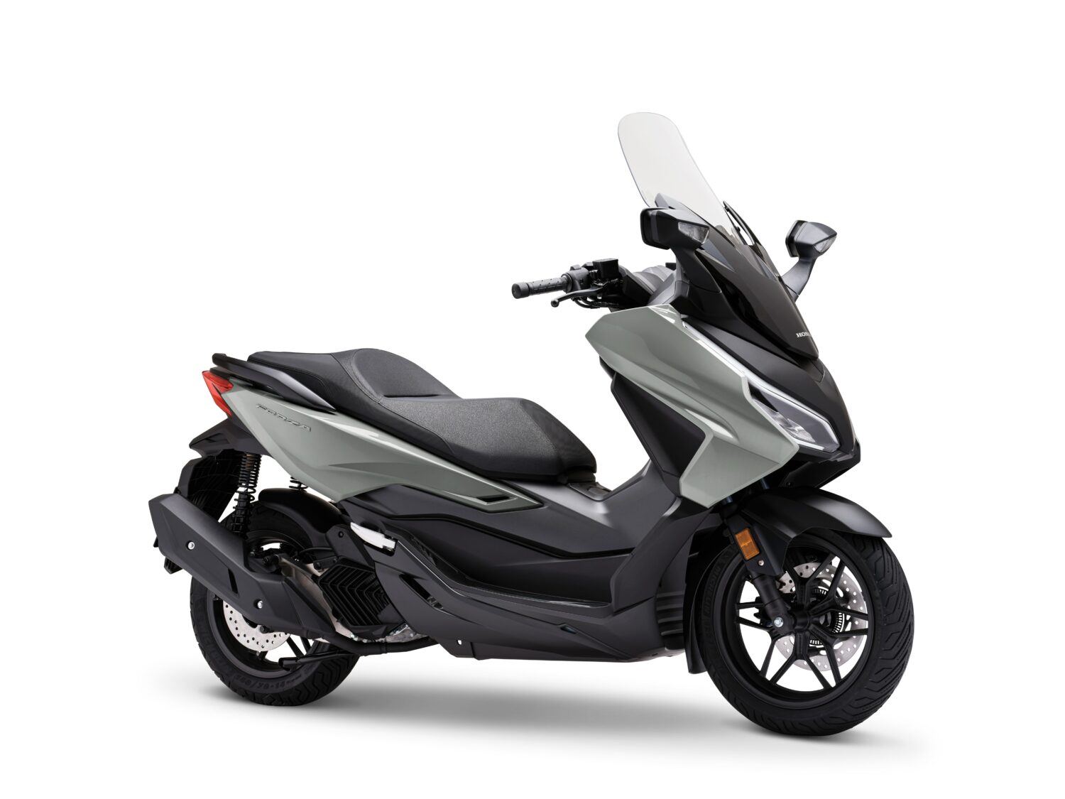 45704424YMFORZA125-jpg