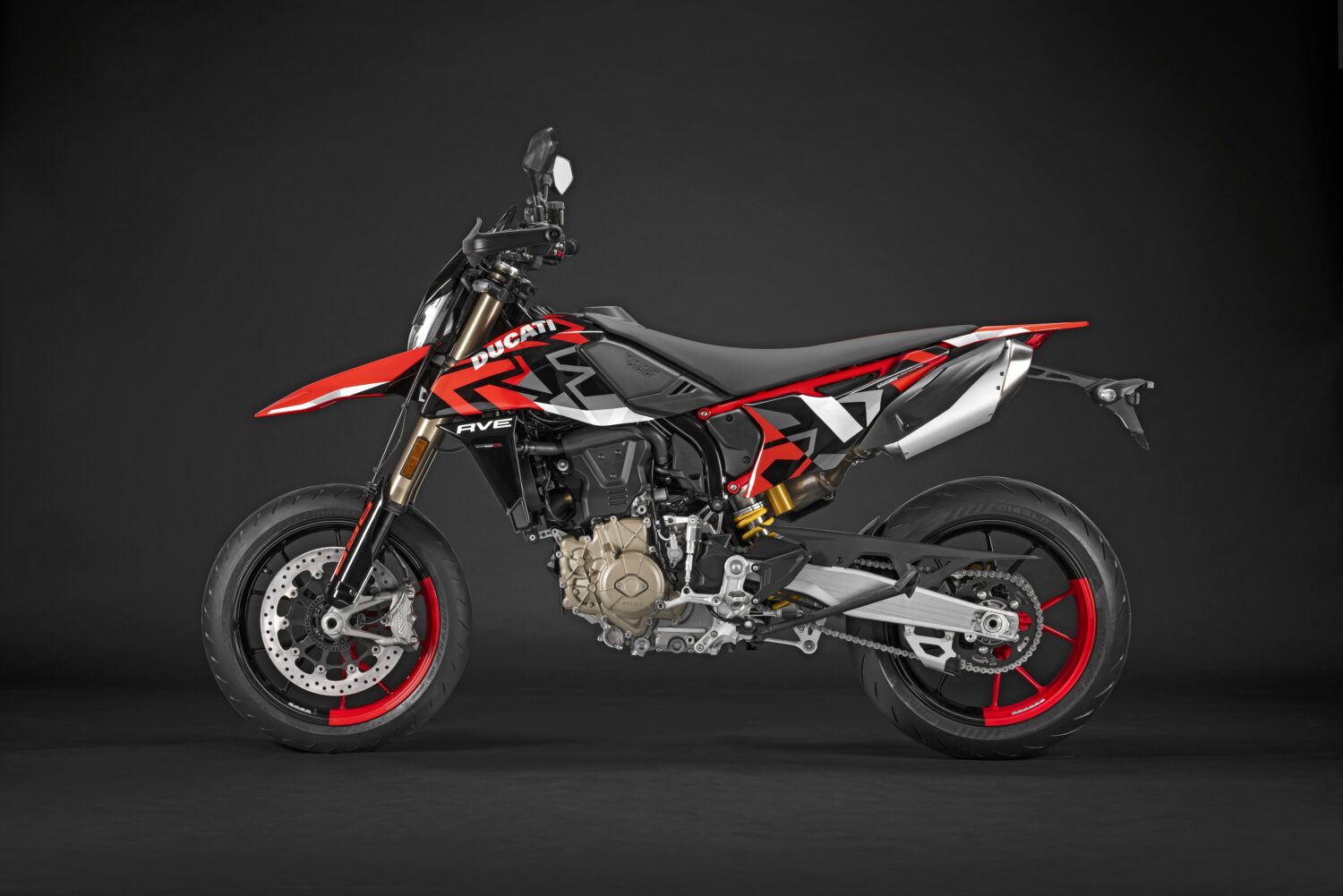 MY24HYPERMOTARD698MONO03UC575818High-jpg
