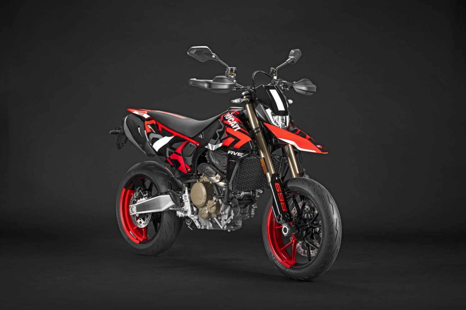 MY24HYPERMOTARD698MONO01UC575817High-jpg