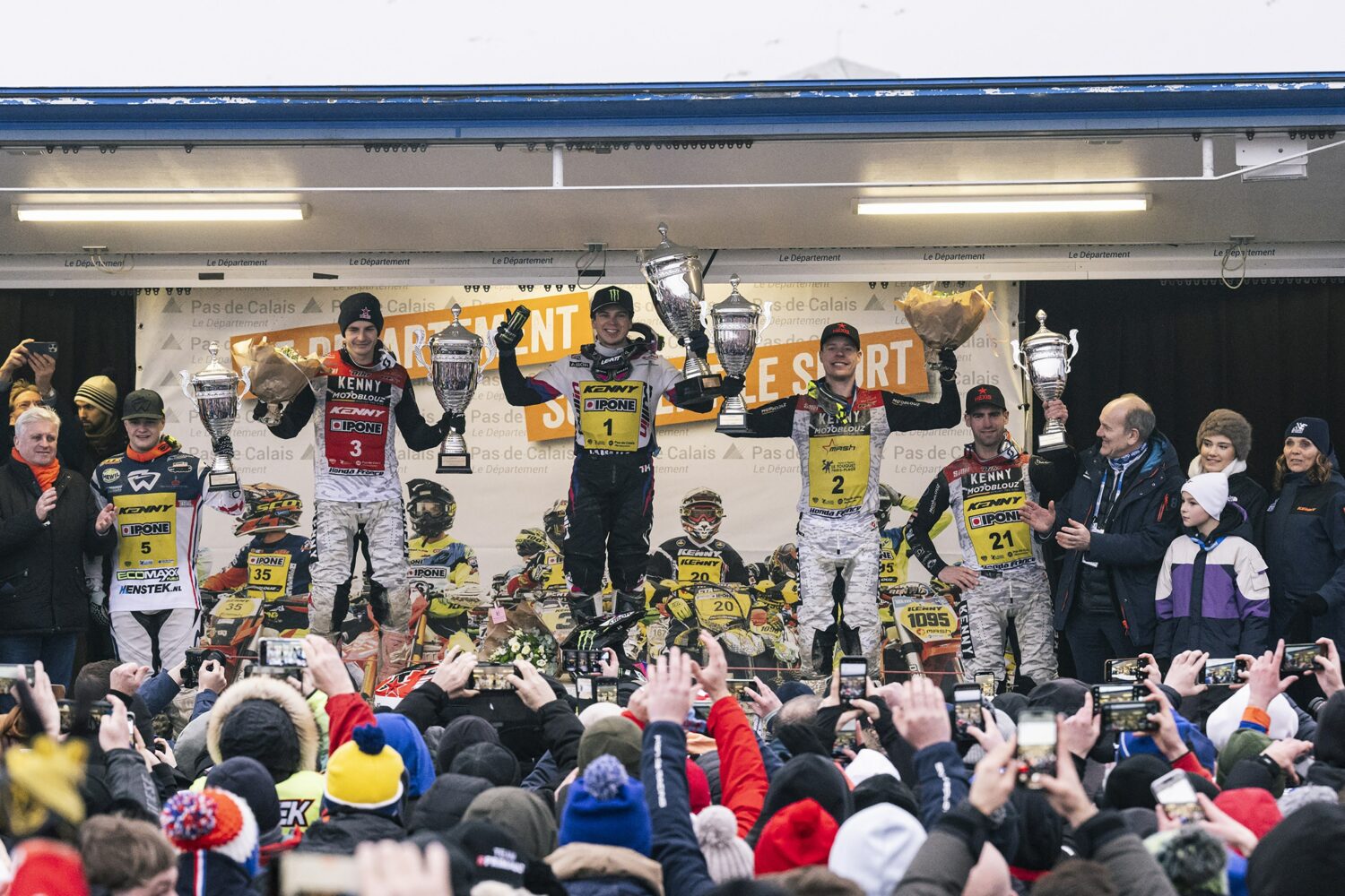 472217Enduropale2024-TeamHondaSRMotoblouz-Arrive-jpg