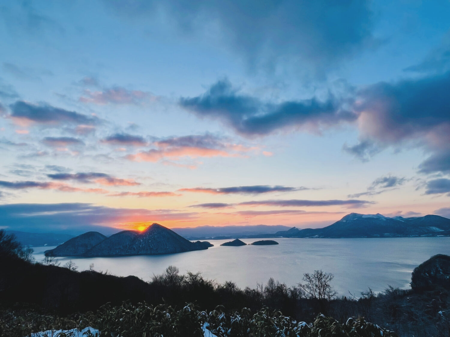 Lake Toya 1-jpg