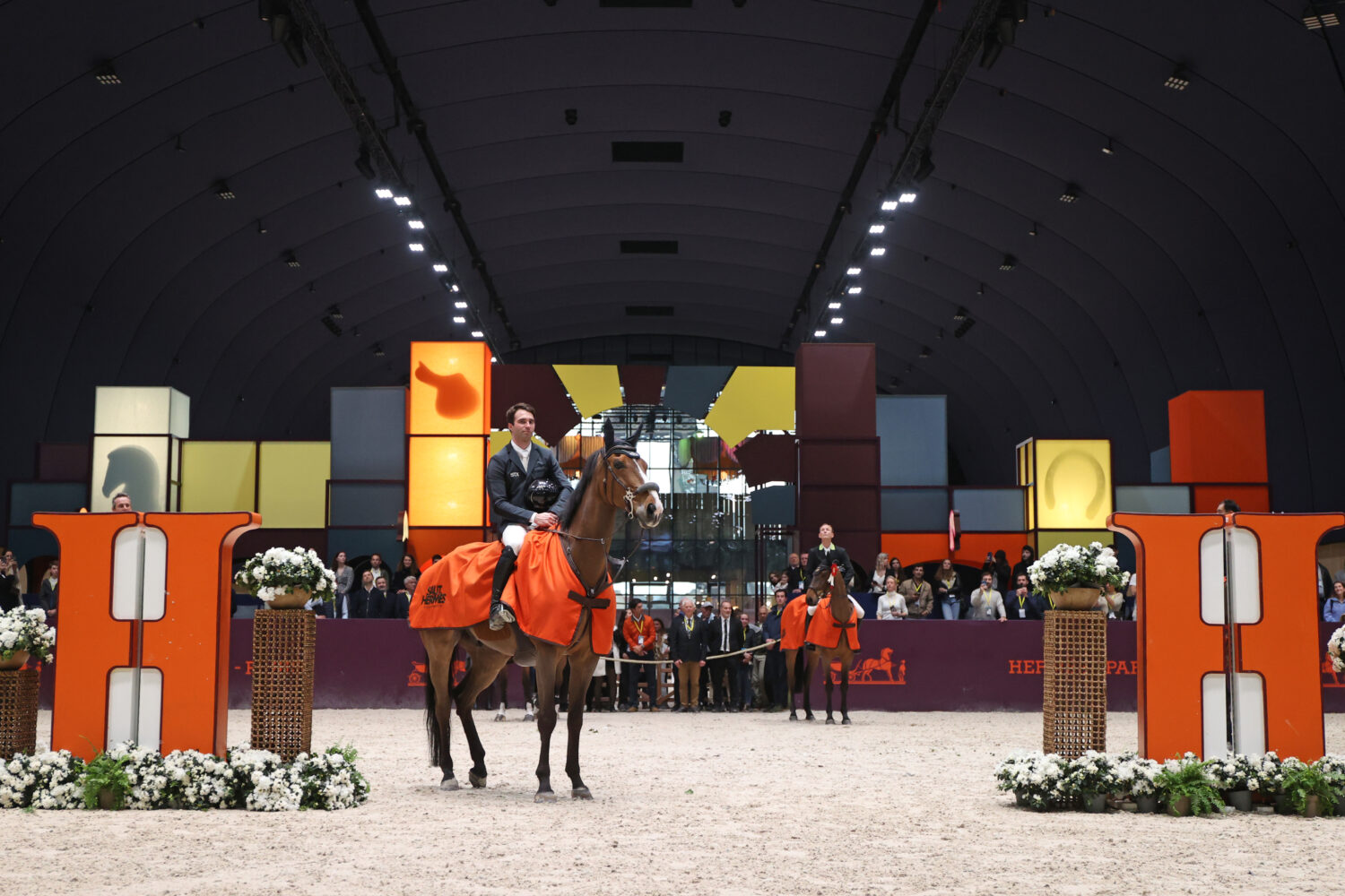 Julien Anquetin remporte son premier Grand Prix 5* au Saut Hermès avec Blood Diamond du Pont !