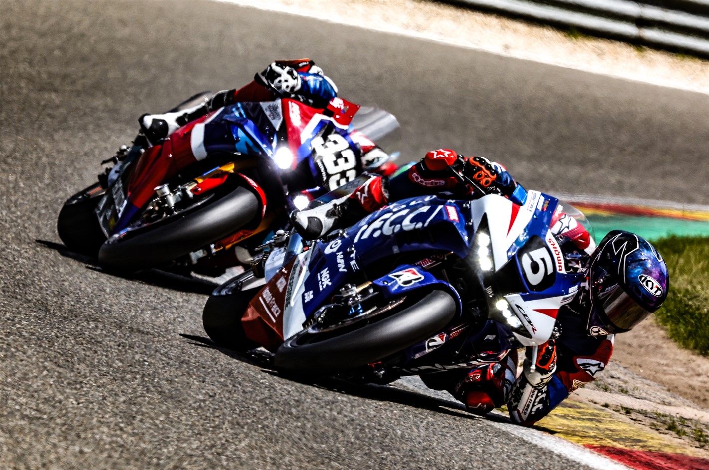 8H SPA 3-jpg