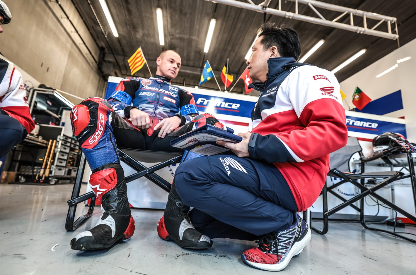8H SPA 5-jpg