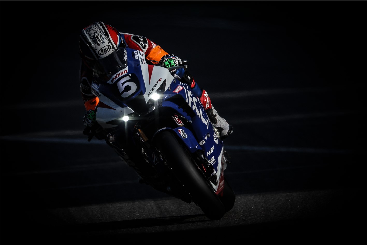 8H SPA 8-jpg