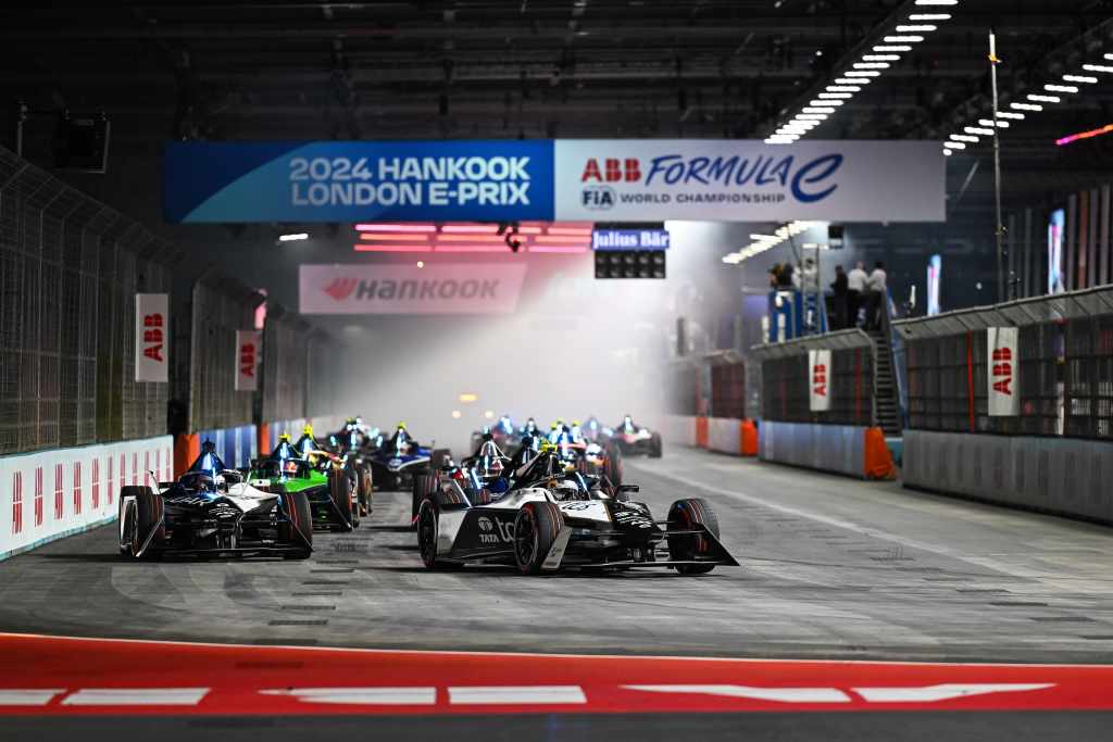 JTCSRacingLondonNickCassidy2107240011-jpg