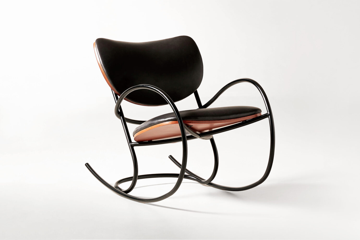 Bese rocking chair front2024cb2-jpg