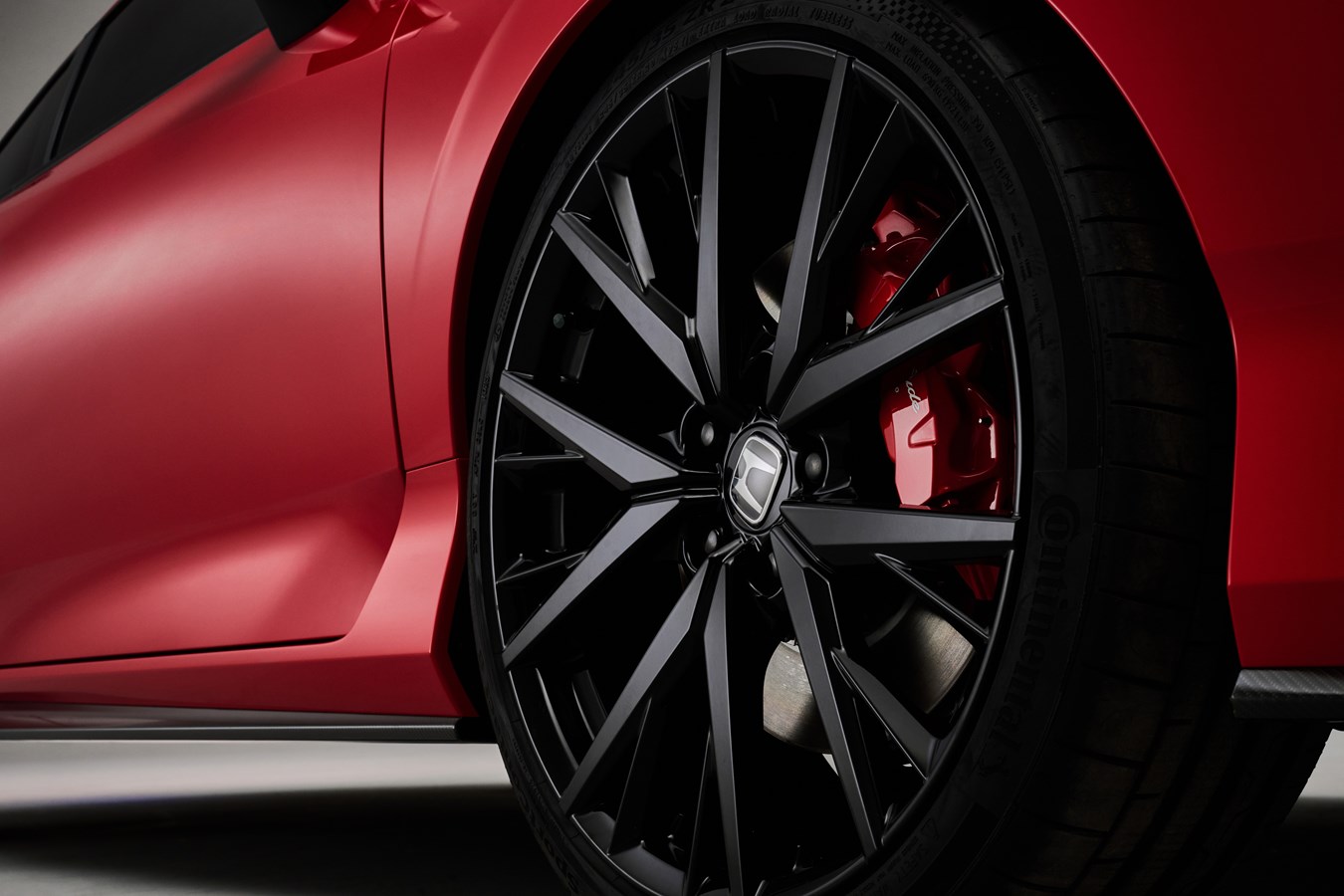 481978HONDAMARKS25YEARSOFPIONEERINGHYBRIDSUCCESSWITHEUROPEANDEBUTOF-jpg