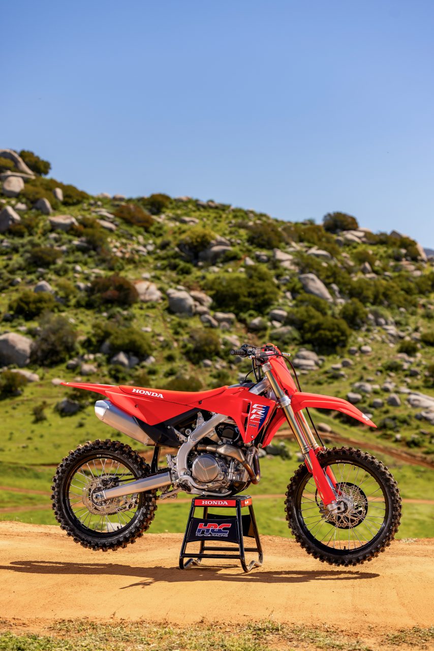 CRF450 2025 2-jpg