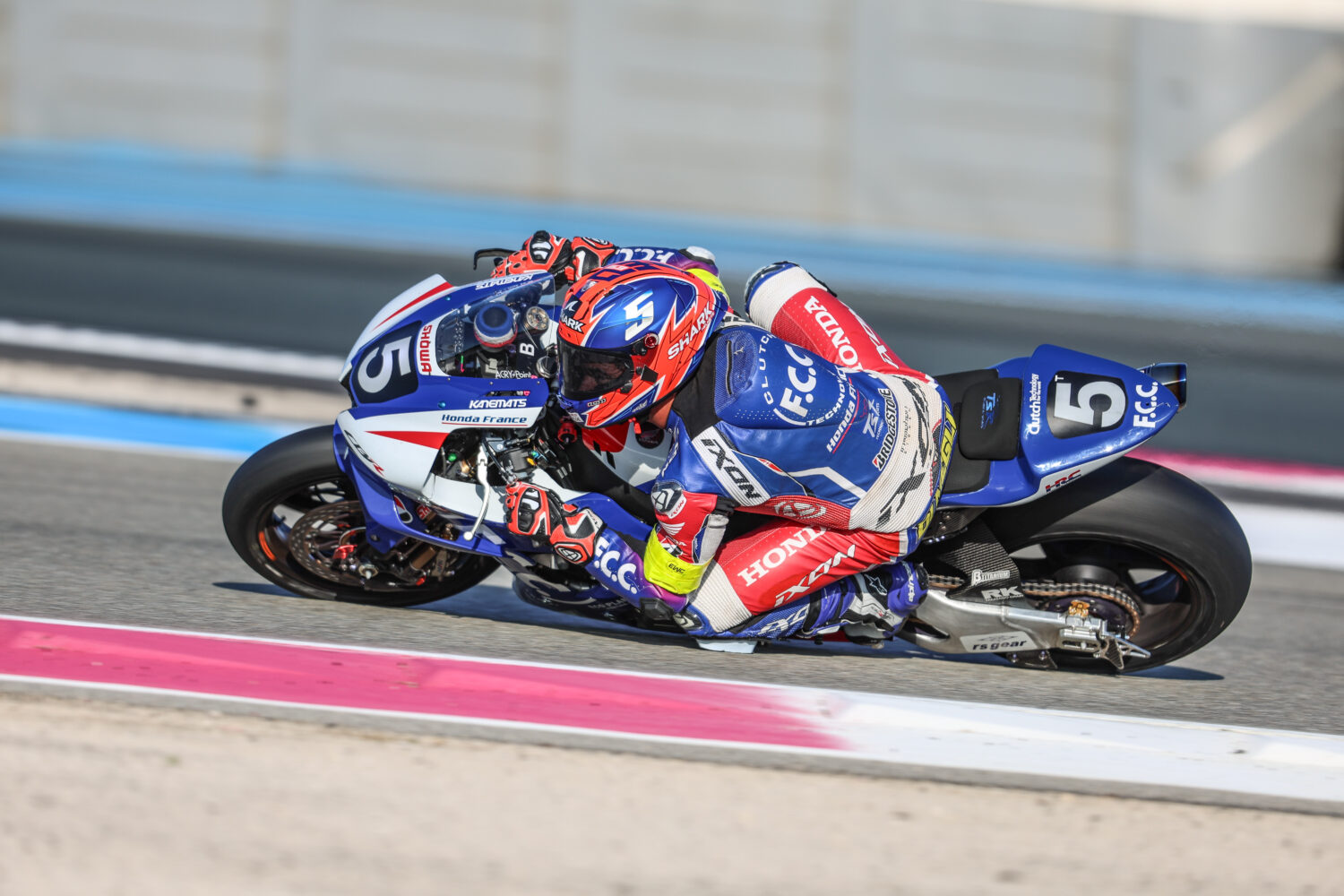 Le F.C.C. TSR Honda France prendra le départ du Bol d’Or, finale du championnat FIM EWC 2024, depuis la 5e place sur la grille