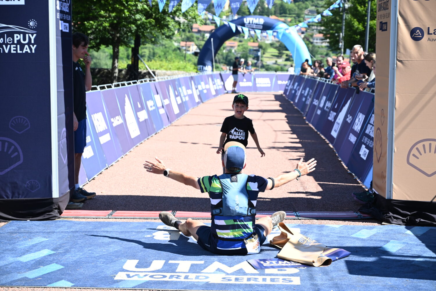 Remy BrassacVainqueur Trail de Saint Jacques 2024 1-JPG