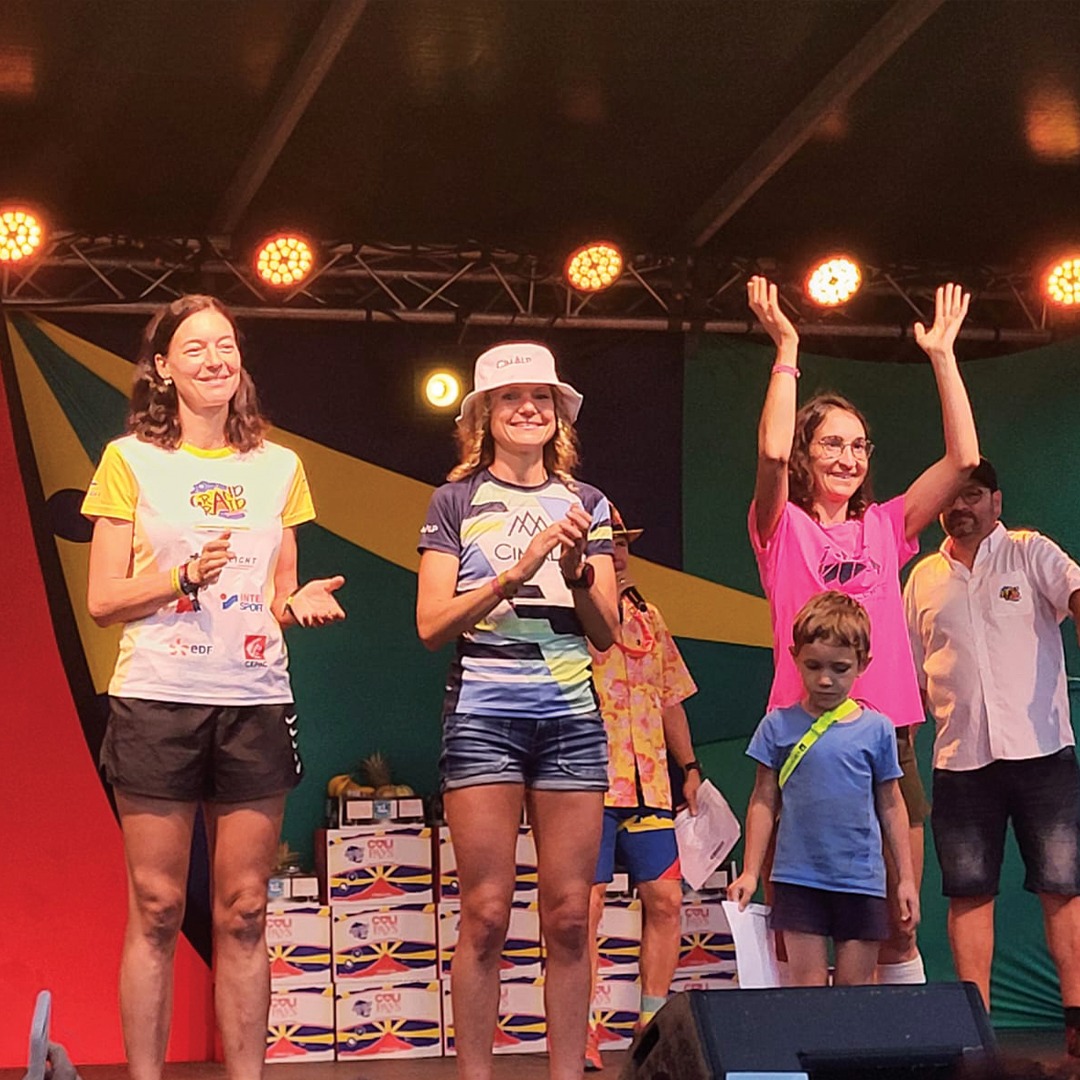 Diagonale-des-Fous-Podium-Femme-Maryline-Nakache-Cimalp-team