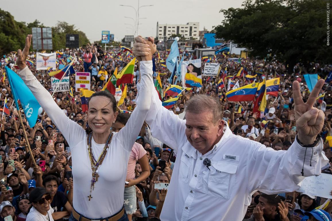 Le Parlement honore Edmundo González Urrutia et María Corina Machado