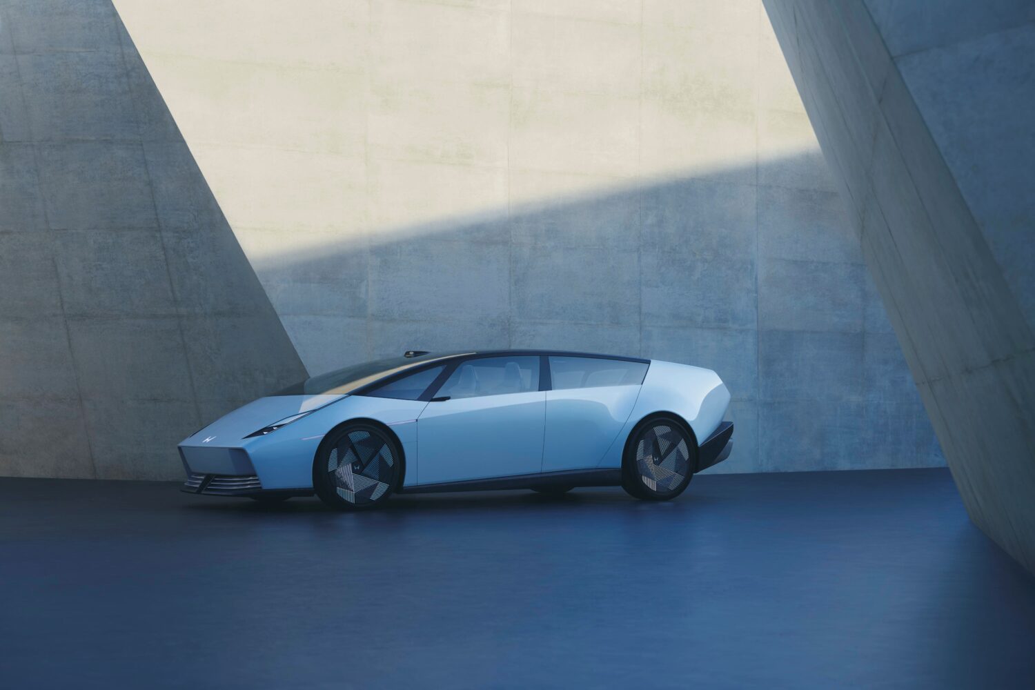 525397HondaPresentsWorldPremiereofHonda0SaloonandHonda0SUVPrototypes-jpg