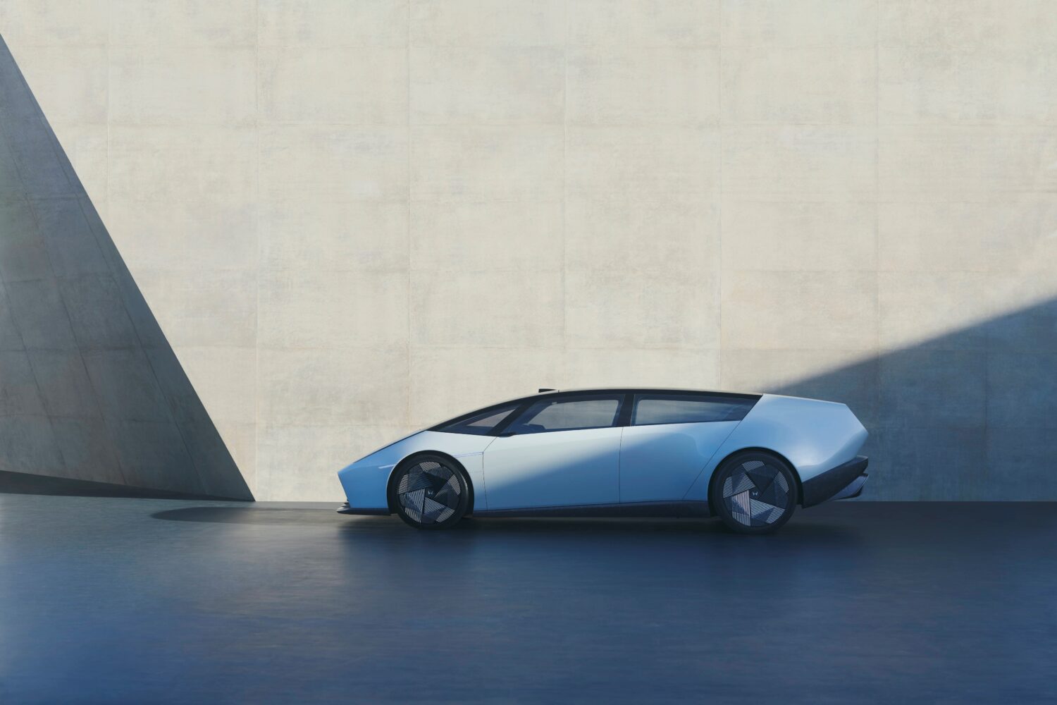 525398HondaPresentsWorldPremiereofHonda0SaloonandHonda0SUVPrototypes-jpg