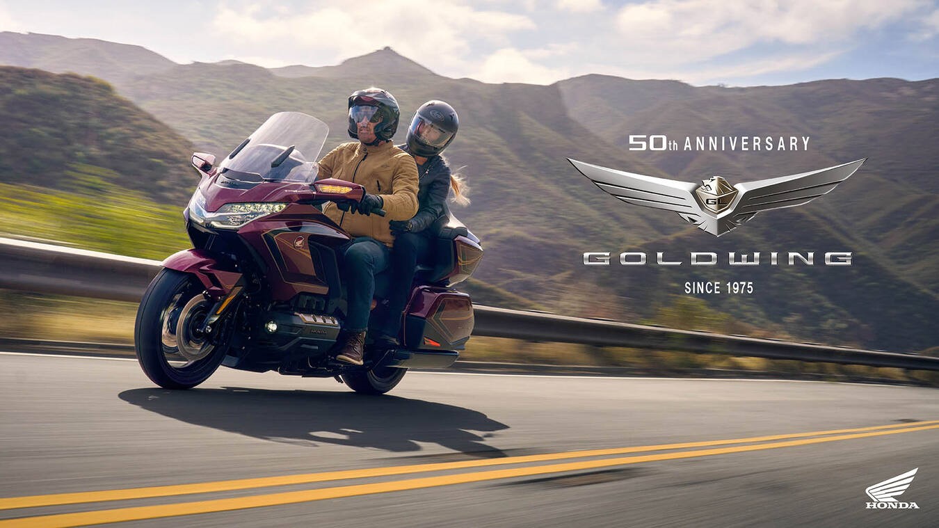 52759625YMHondaGL1800GoldWingandGoldWingTourmodelscelebratehalfa-jpg