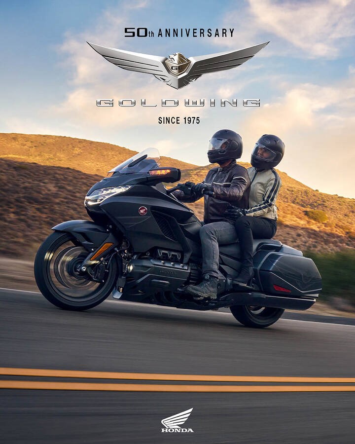 52758325YMHondaGL1800GoldWingandGoldWingTourmodelscelebratehalfa-jpg