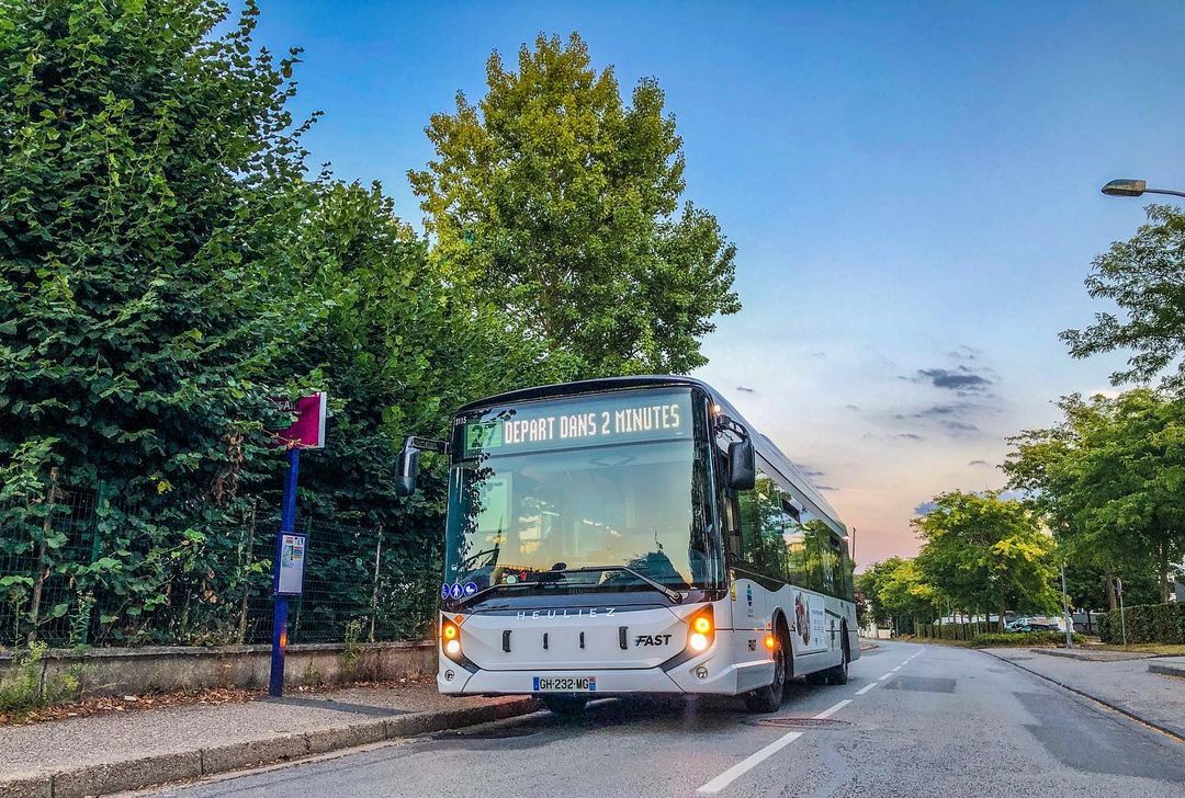 Reseau Astuce de Rouen metropoleligne 27photo de maartinspot sur Instagram -jpg