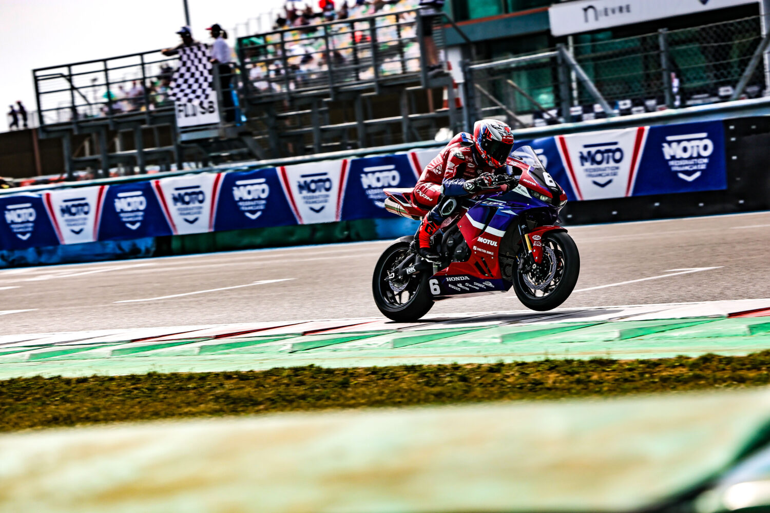 70855-Fsbk-Magny-Cours-2025–jpg