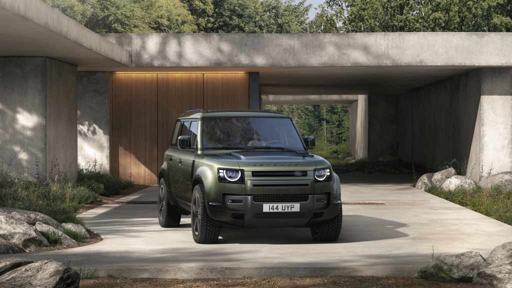 LE NOUVEAU DEFENDER : UN 4X4 ENCORE PLUS EFFICACE, DISTINCTIF ET PLAISANT A UTILISER