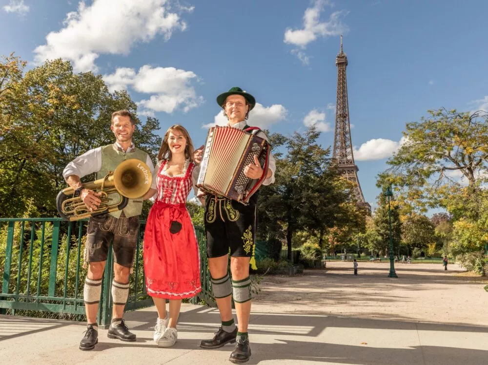 Quand la Bavière débarque en entreprise ; l’incroyable orchestre bavarois en France