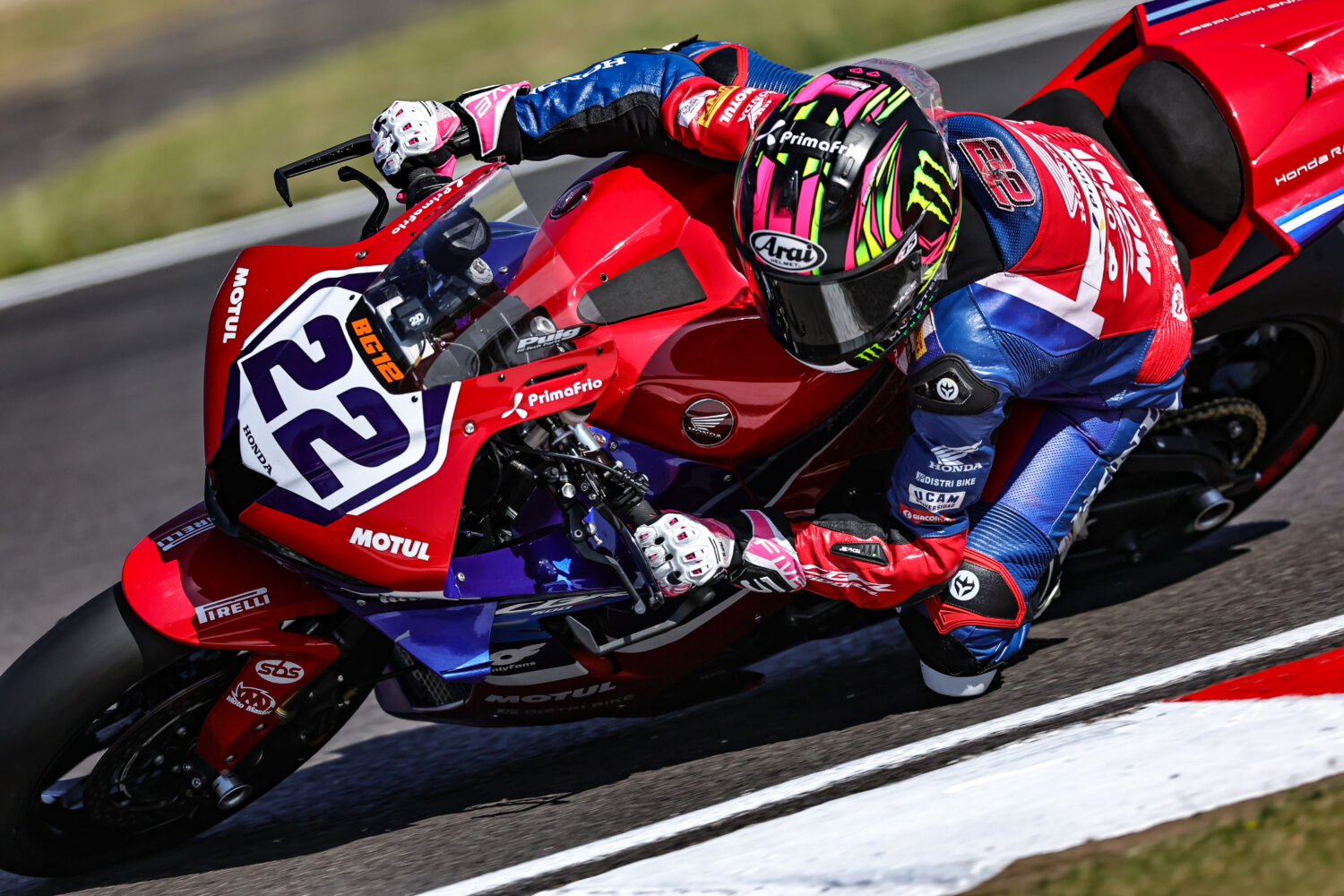 013293-Wsbk-Donington-Park-2025-jpg