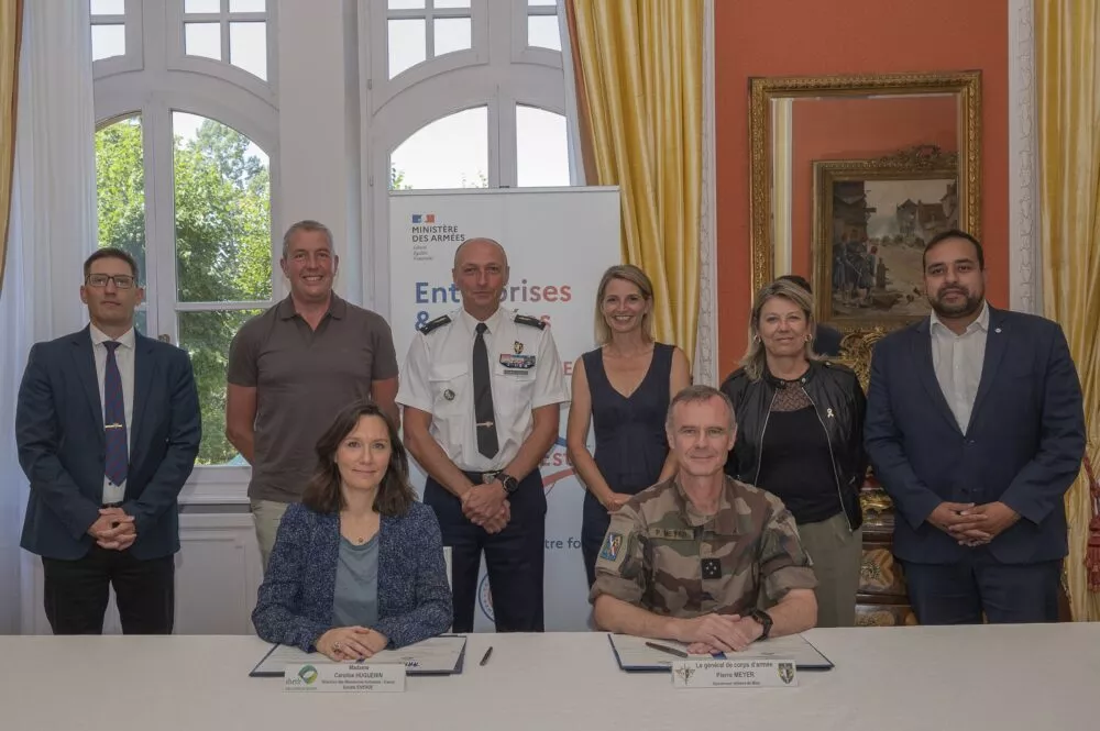 idverde signe un manifeste de soutien et d’engagement ProMilès avec le Ministère des Armées