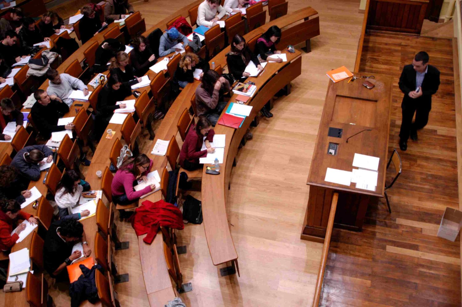 L’Université Lumière Lyon 2 accompagne ses futurs étudiants et étudiantes dès l’été avec un webinaire inédit
