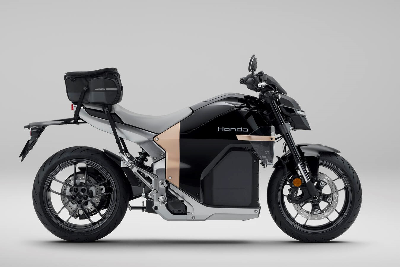 HONDA-WN7-02