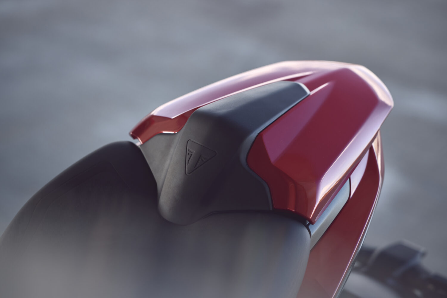 Trident800ACCMY2602732JP-jpg