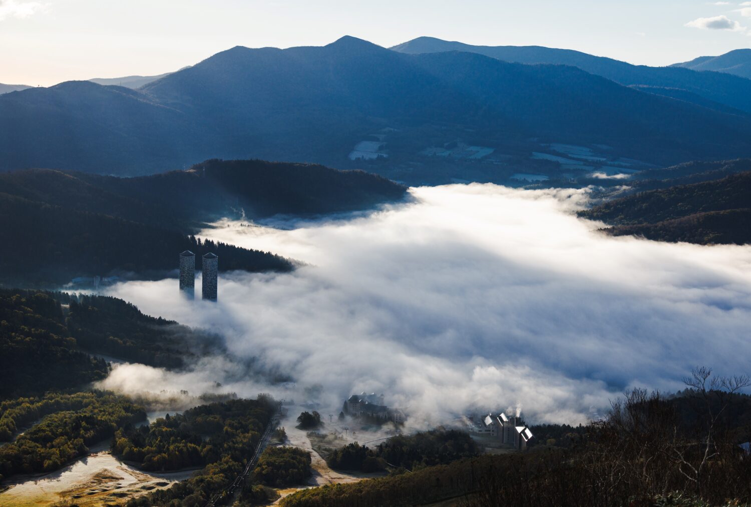 Vue depuis le sommet de la montagne
