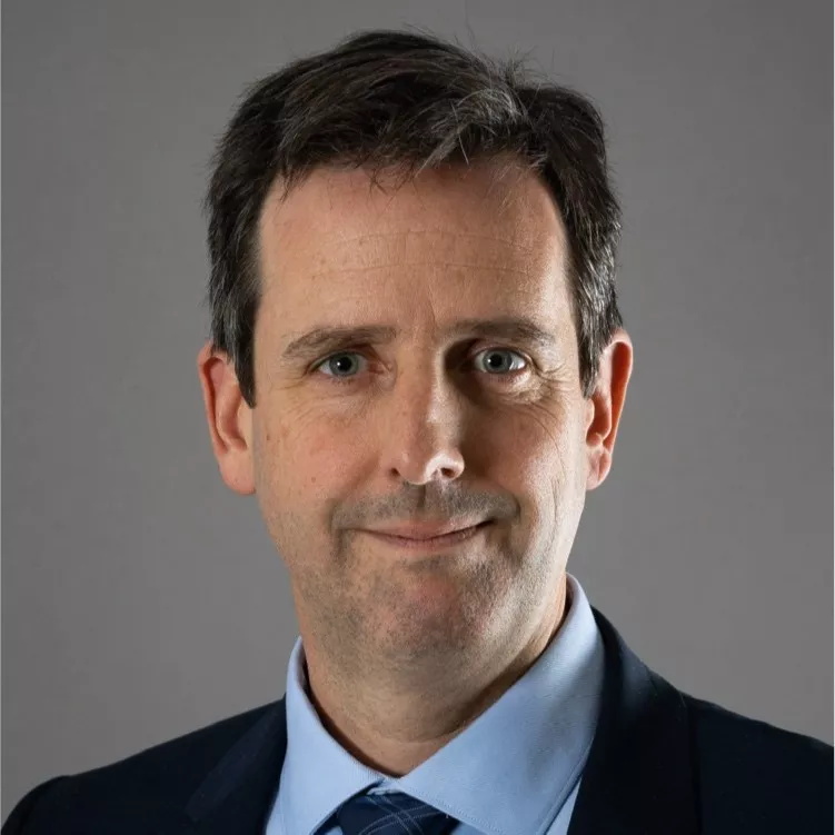 LE PR CHRISTOPHE LE TOURNEAU EST NOMMÉ DIRECTEUR GÉNÉRAL ADJOINT DE L’IHU PRISM, DIRECTEUR ADJOINT DE LA RECHERCHE CLINIQUE ET REJOINT LE DITEP ET LE COMITÉ ORL DE GUSTAVE ROUSSY