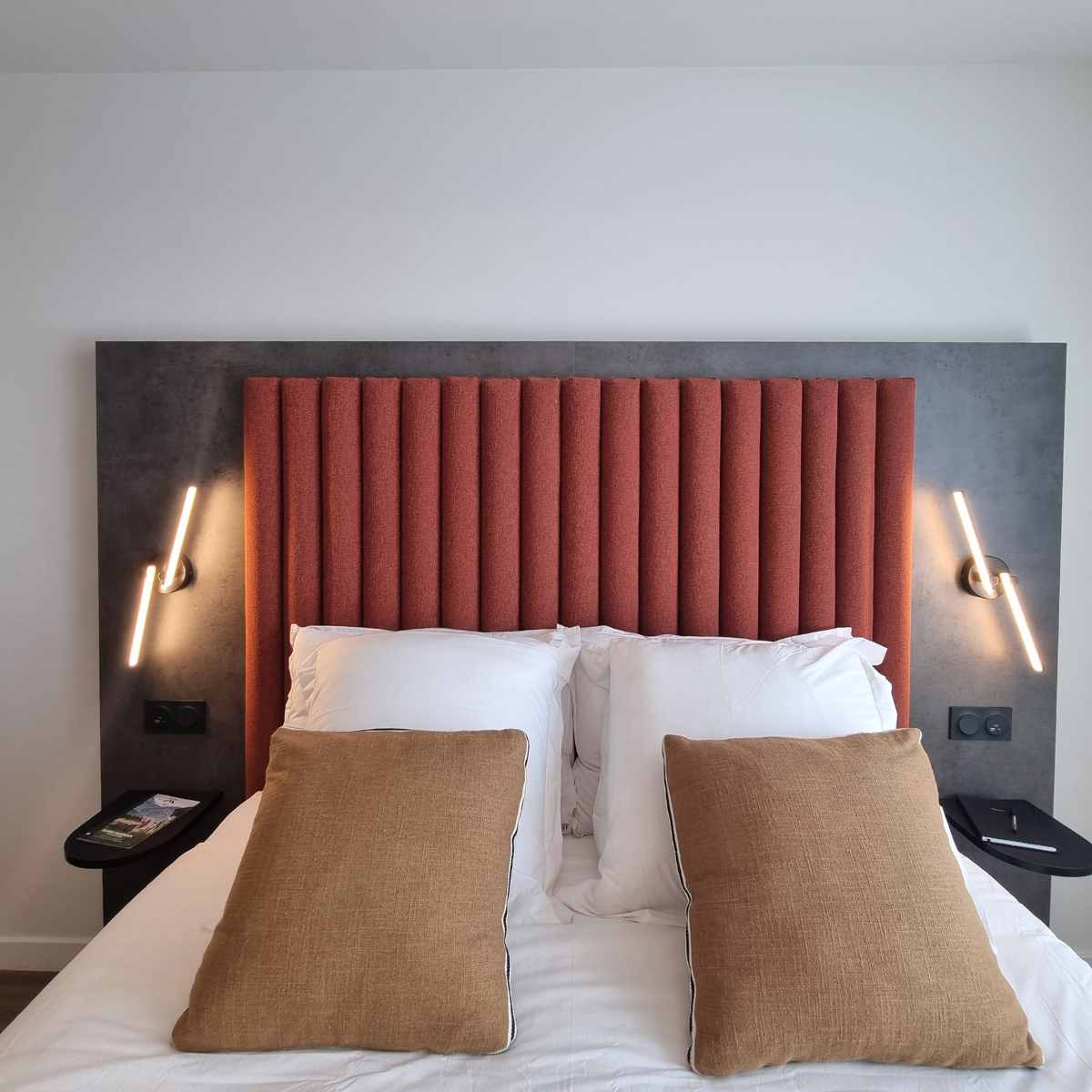 STUDIO SUPERIEUR – 2-png