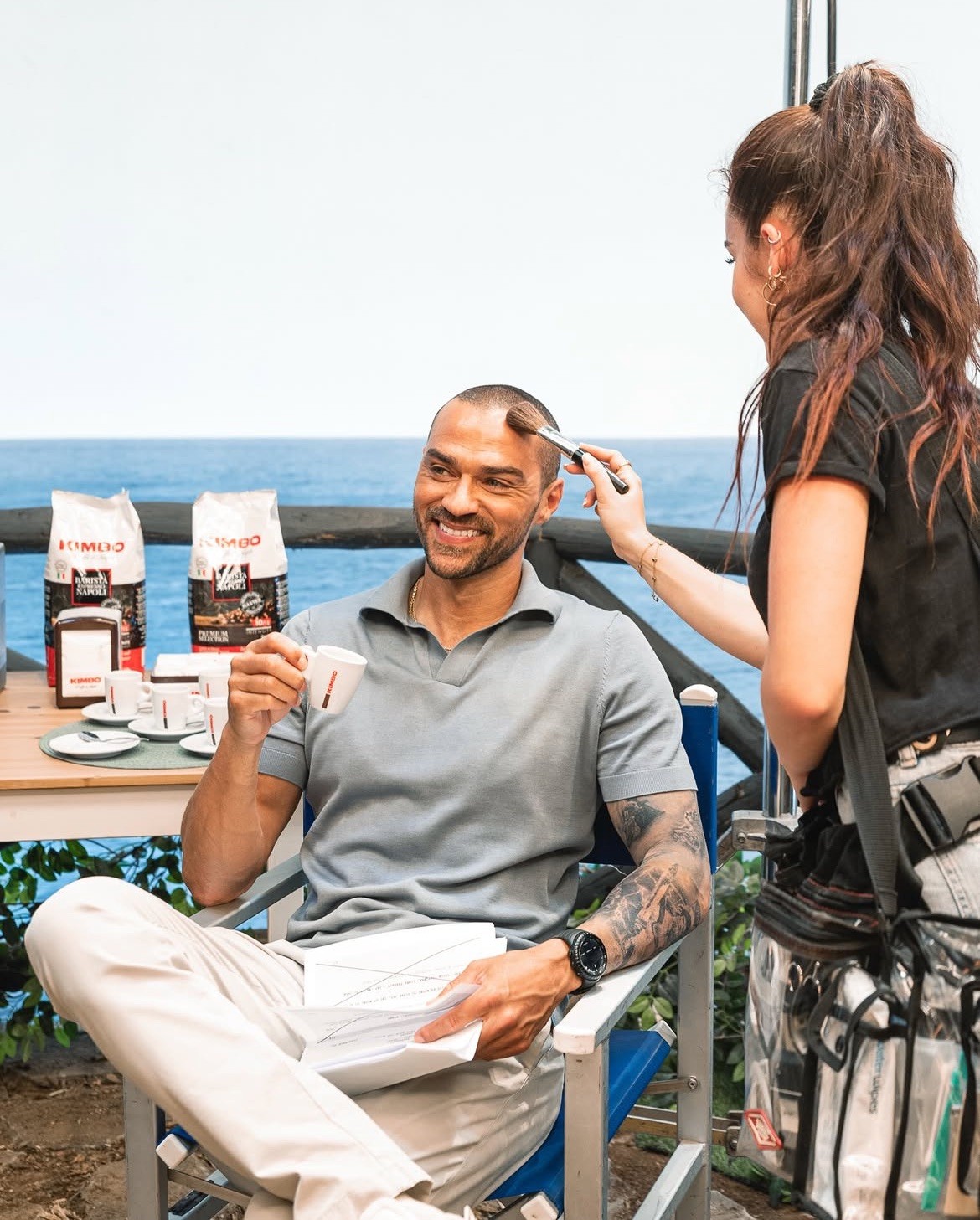 Kimbo, ambassadeur de l'excellence du café napolitain dans le monde, à HostMilano 2025 avec des nouvelles idées et des mélanges historiques / Guest star: Sapiente, la ligne de Specialty Coffee, exemple de recherche et d'innovation