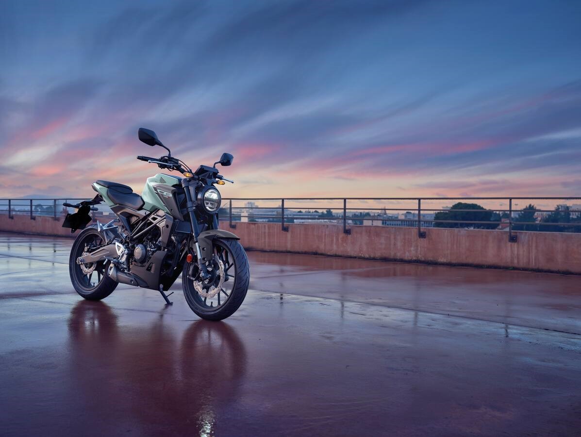 Nouveaux coloris pour la CB125R millésime 2026, l'une des 125 cm³ les plus populaires d'Europe