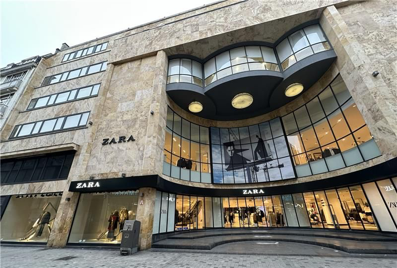AEW acquiert trois commerces de pied d’immeuble prime loués à Zara ...
