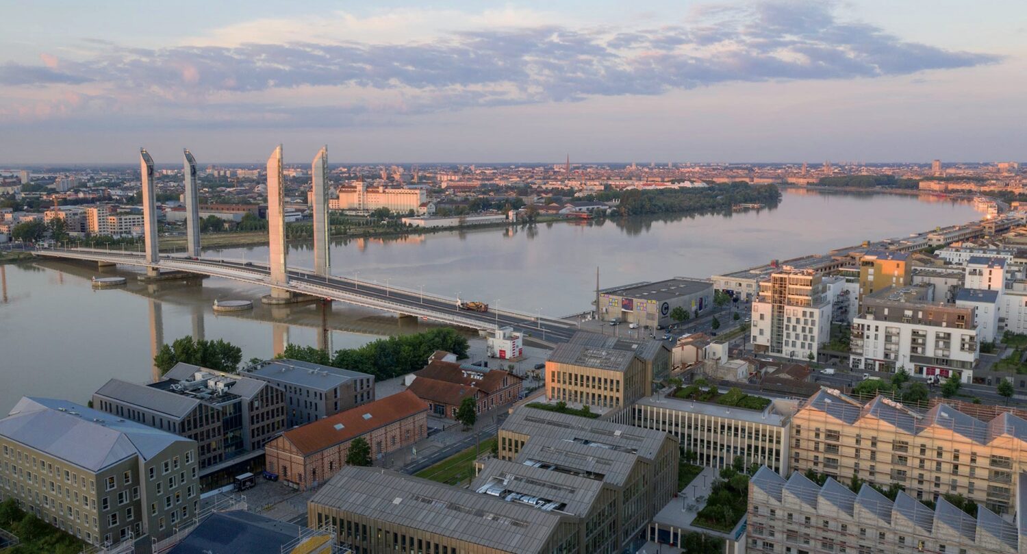 HYNAVAL - BASSIN A FLOT - BORDEAUX-jpg