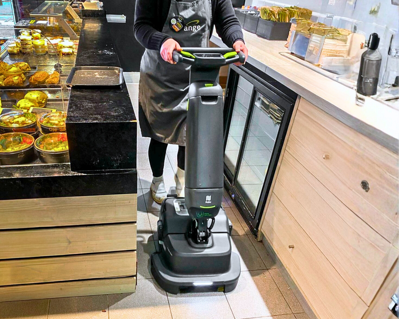 Jobotto – Robots de nettoyage 2-png