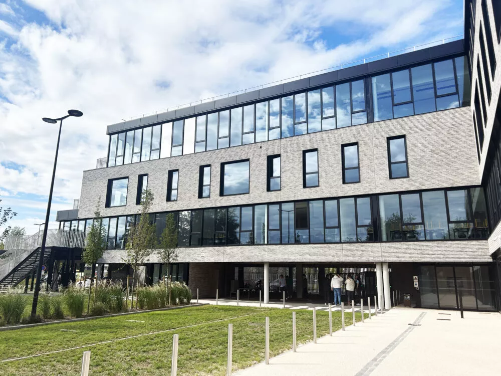 CESI ÉCOLE D’INGÉNIEURS INAUGURE SON NOUVEAU CAMPUS À VILLENEUVE D’ASCQ : UN PÔLE D’EXCELLENCE POUR LES COMPÉTENCES DE DEMAIN