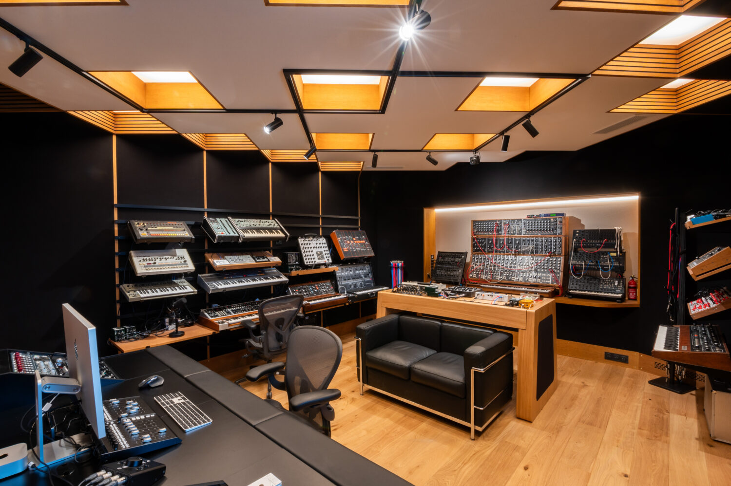 0671698StudioAfterNow-jpg