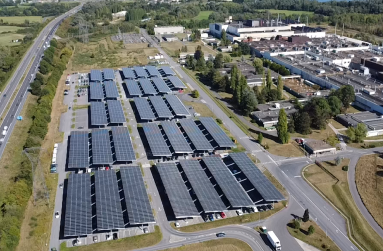 Energy transition: Stellantis strengthens the decarbonization of its French plants thanks to its large-scale solar program with GreenYellow