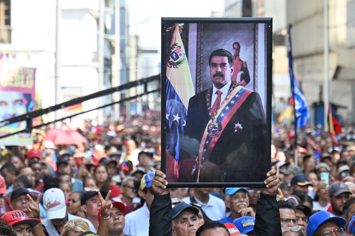 [FACT-CHECK] AI, outdated visuals fuel misinformation after Maduro capture