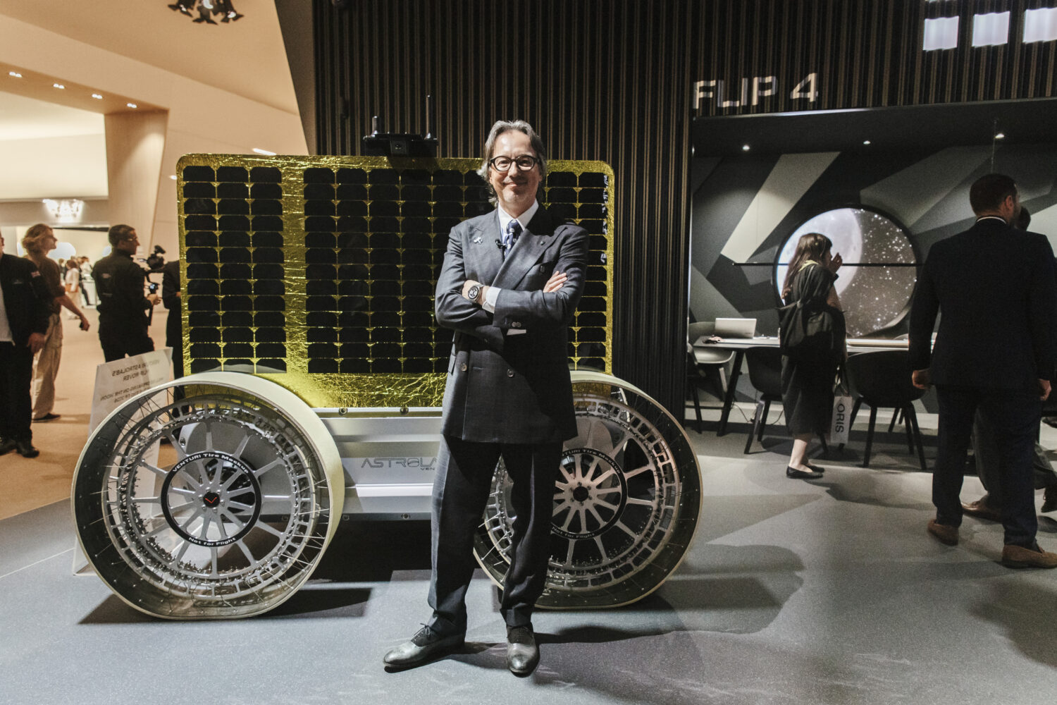 AFP20260415081693LUv1HighResALunarLandmarkBremontAndAstrolabJoinForcesFor-jpg